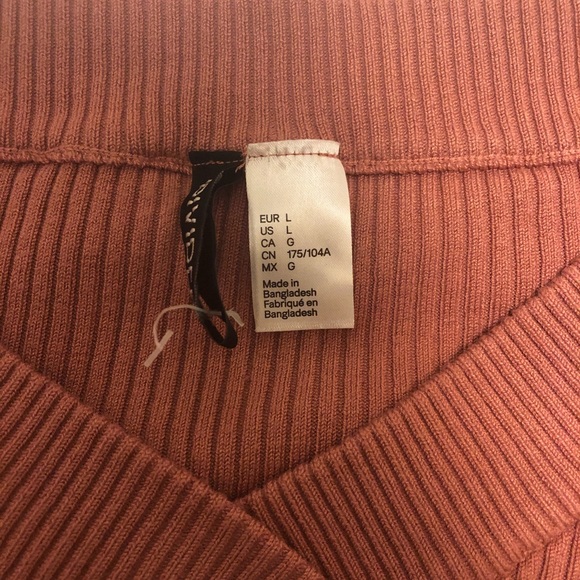 DIVIDED H&M  sweater old pink color - Picture 3 of 4